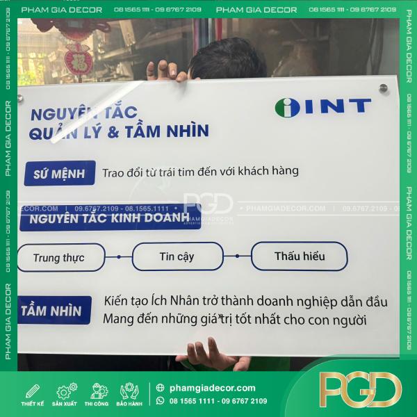 bảng hiệu quận 3 công ty cửa hàng