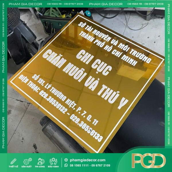 làm bảng hiệu quận 11