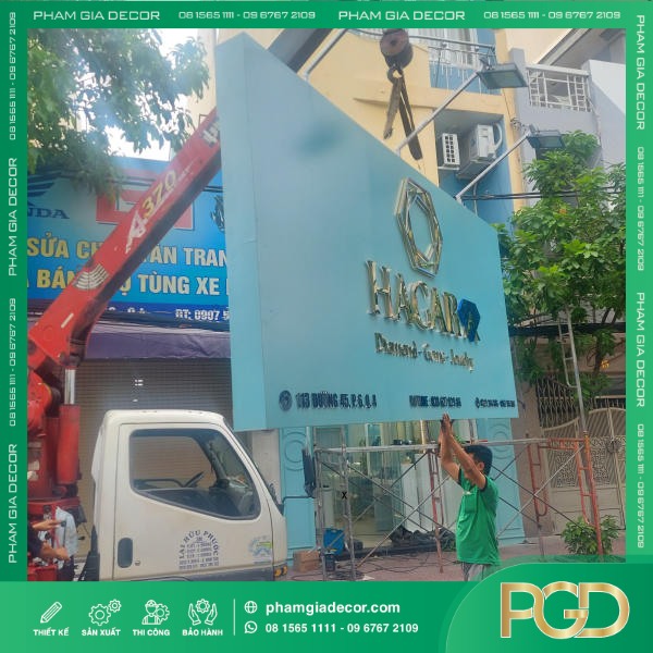 thi công bảng hiệu quận 9