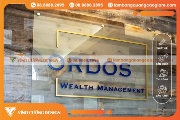 Ưu điểm khi thi công bảng hiệu kiếng giá rẻ