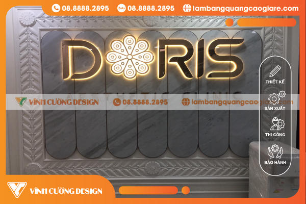 ưu điểm làm bảng chữ inox đế mica cháo