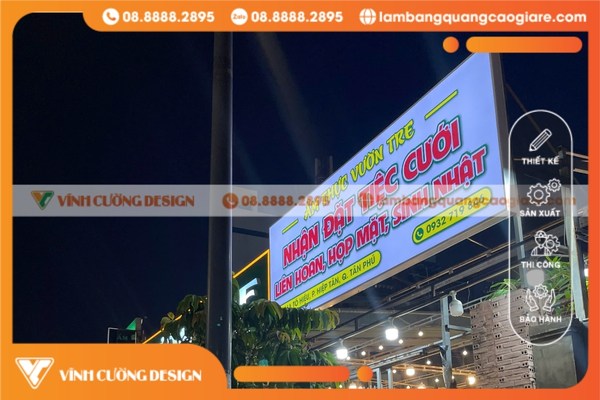 Đặc điểm nổi bật của hộp đèn bạt không gân giá rẻ
