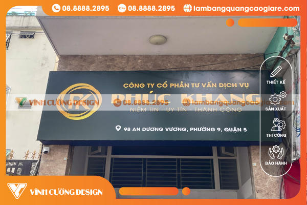 lắp đặt tận nơi làm biển hiệu