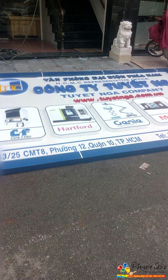 Làm Bảng Quảng Cáo Alu Giá Rẻ Q10 3 lam bang hieu