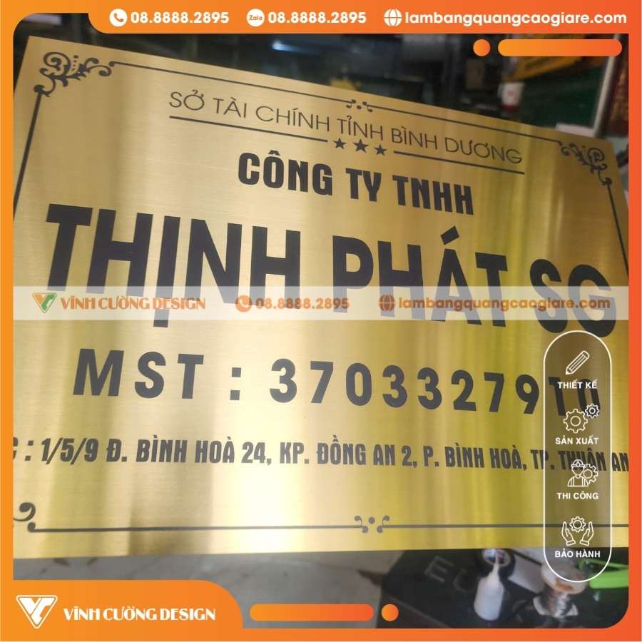 Kiến Thức Chọn Màu Inox Làm Bảng Tên Công Ty Inox Vàng Gương In UV – Xu Hướng Đẳng Cấp