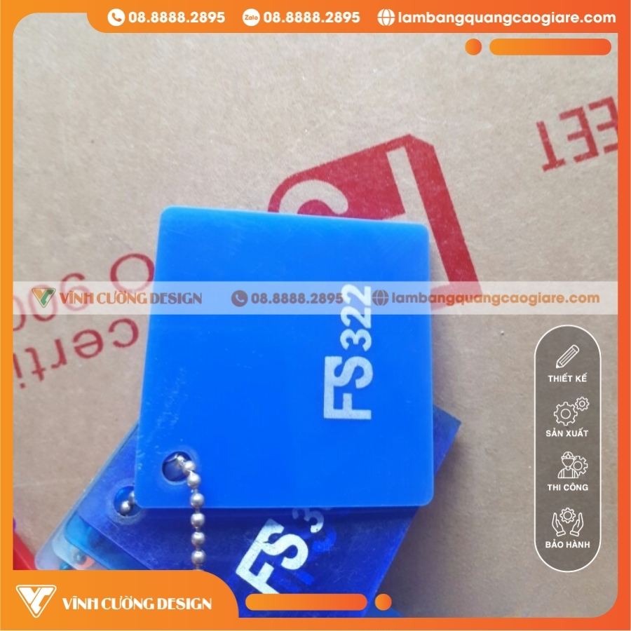 Duyệt mẫu Mica thi công Logo quận 2