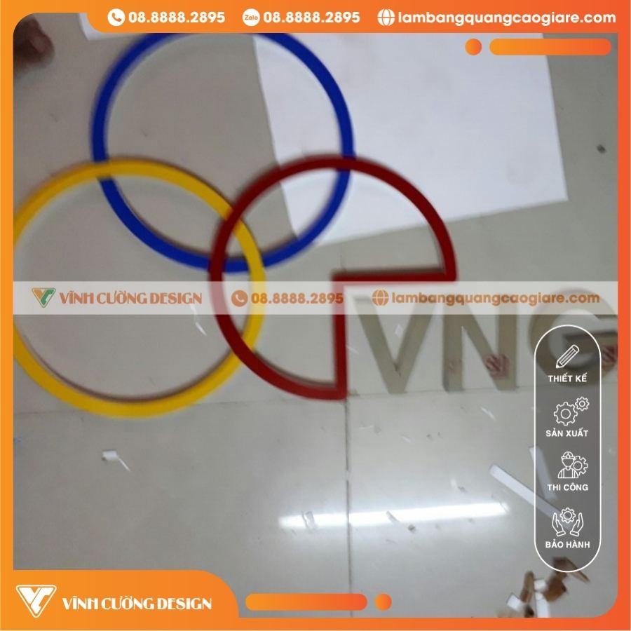 Thi xông logo quận 2 cùng chữ nổi giá rẻ