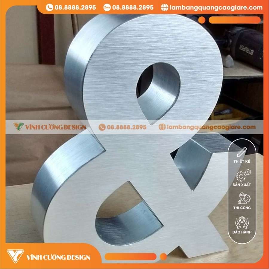 Chữ nhôm không gờ trong làm bảng hiệu quảng cáo
