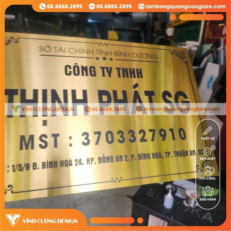 Kiến Thức Chọn Màu Inox Làm Bảng Tên Công Ty Inox Vàng Gương In UV – Xu Hướng Đẳng Cấp