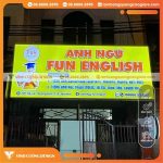 LÀM BẢNG HIỆU BẠT HỘP ĐÈN LỚP ANH NGỮ FUN TECH