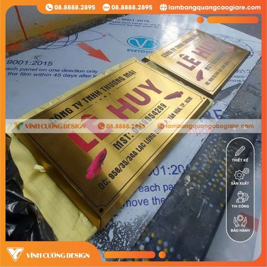 Làm Bảng Tên Công Ty Inox Vác Cạnh In UV Thương Mại Lê Huy TPHCM