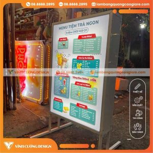 LỢI ÍCH QUẢNG BÁ CỦA BẢNG HIỆU BẠT HỘP ĐÈN CHÂN ĐỨNG CHO QUÁN ĂN NHỎ