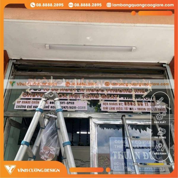 Quy trình gia công chữ nổi Mica hông Formex lấy liền
