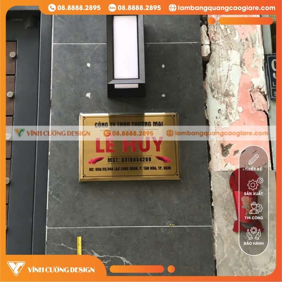 Tại Sao Ngày Càng Nhiều Doanh Nghiệp Chọn Bảng Tên Công Ty Inox Vác Cạnh In UV?