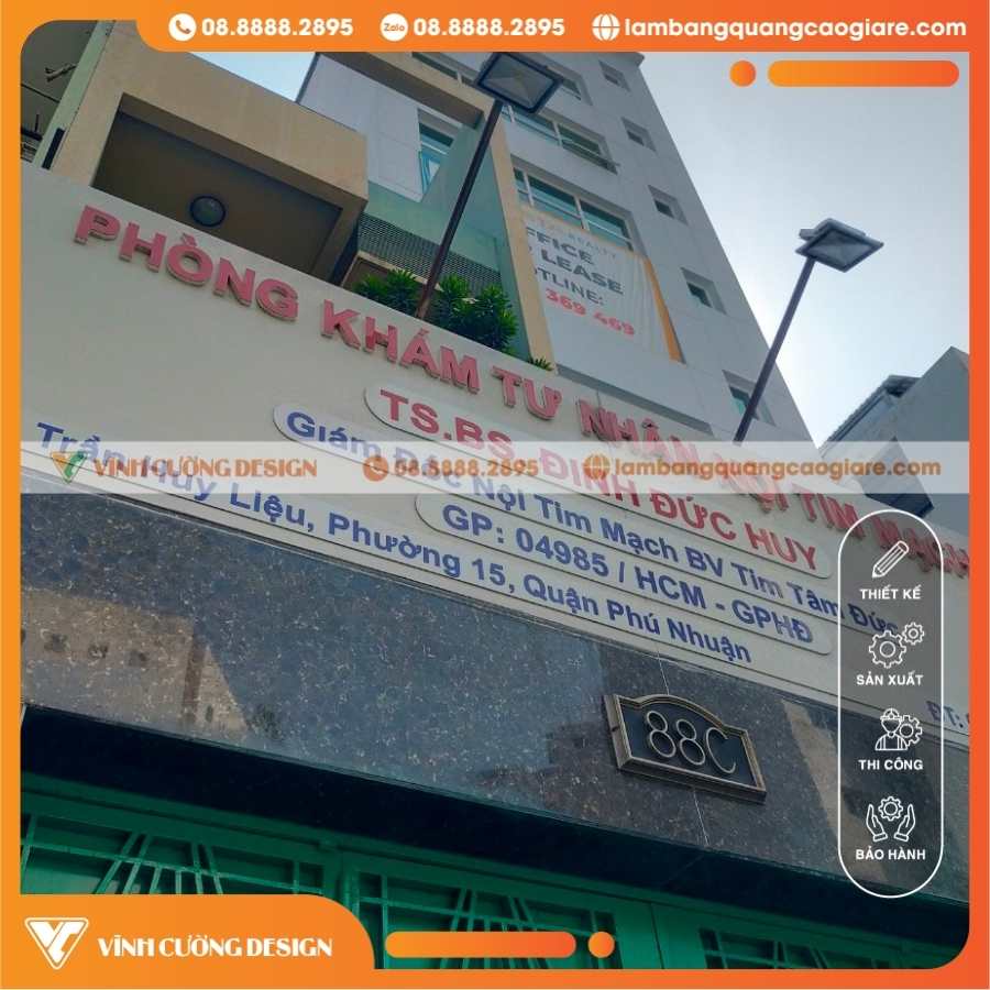 Thi Công Bảng Hiệu Mặt Tiền Phòng Khám