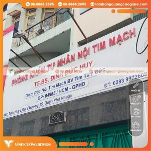 THI CÔNG CẢI TẠO BẢNG QUẢNG CÁO MẶT TIỀN PHÒNG KHÁM BÁC SĨ ĐỨC HUY
