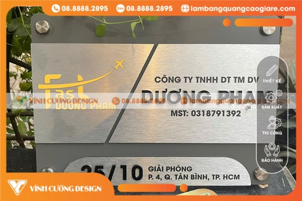 Lời khuyên khi chọn đơn vị làm bảng tên công ty in UV