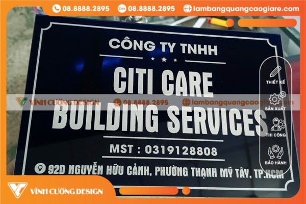 Quy trình làm bảng tên công ty in UV chuyên nghiệp