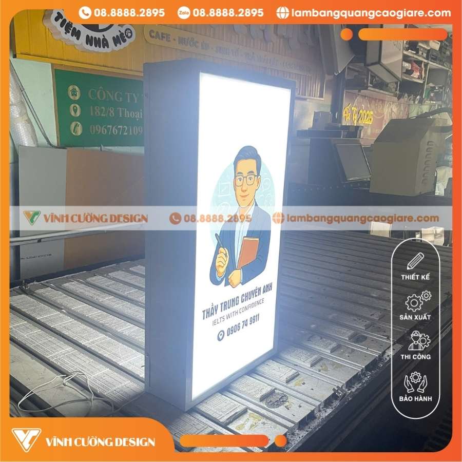 Ưu Điểm Nổi Bật Lý Do Nên Chọn Bảng Vẫy 3D Hộp Đèn Lớp Anh Văn
