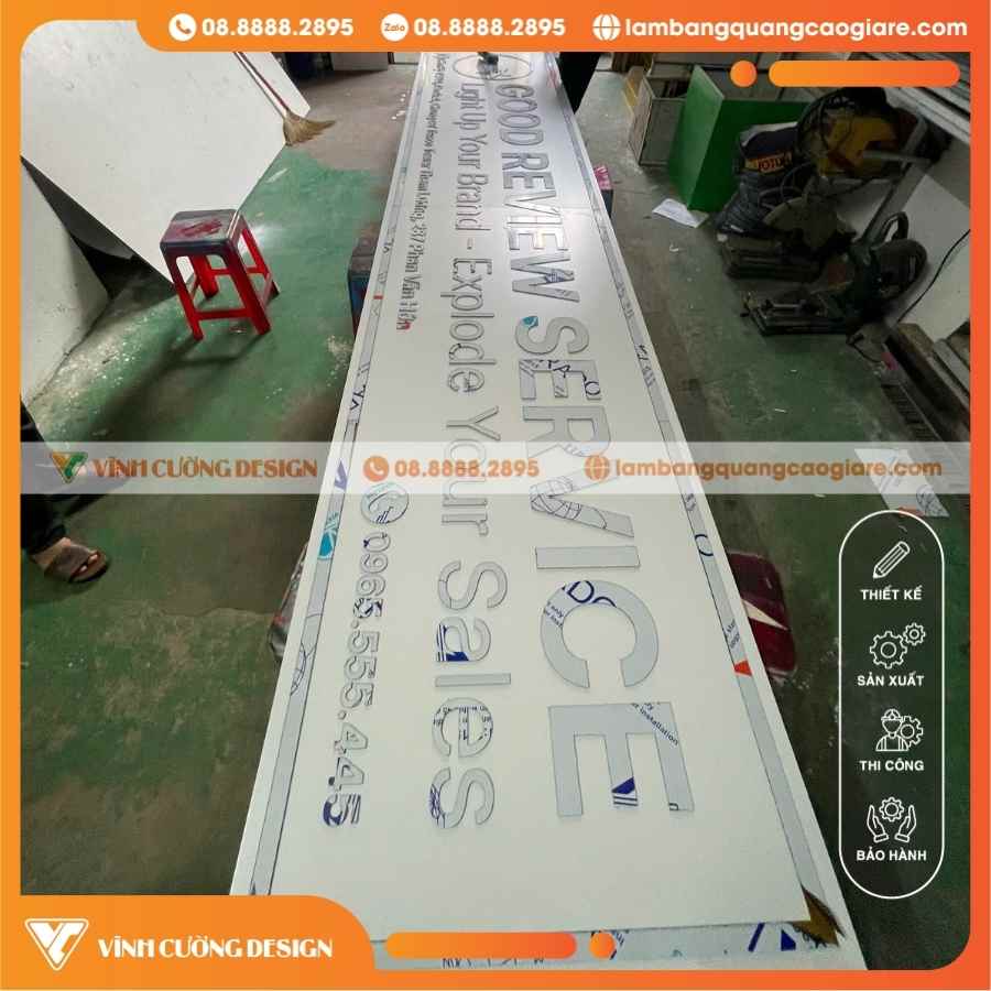 Lợi ích khi làm bảng hiệu Alu chữ nổi Mica cắt dán