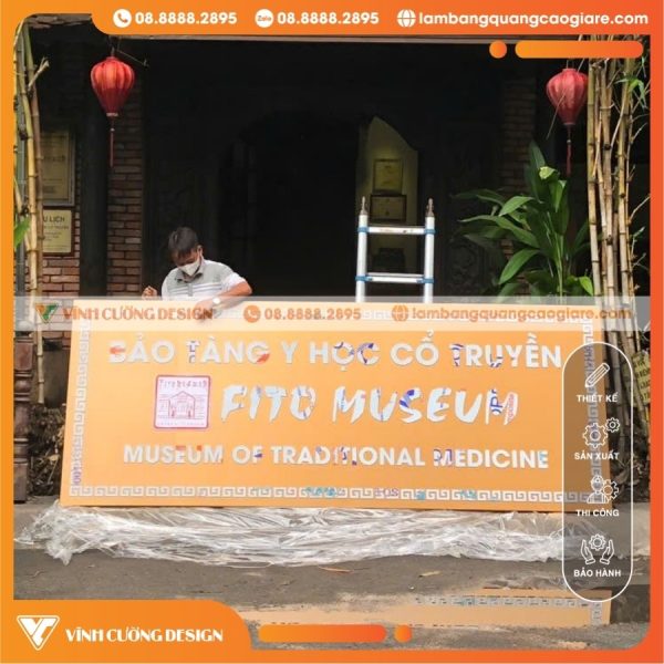 Ứng dụng thực tế của bảng hiệu mặt tiền chữ Alu kết hợp hoa văn