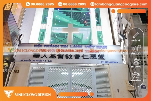 Làm bảng hiệu hộp đèn giá bao nhiêu tại TPHCM? 5 Bảng hiệu hộp đèn Hiflex có lót tôn giá bao nhiêu?