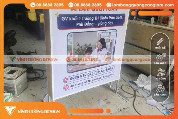 Bảng hiệu hộp đèn đứng giá rẻ lấy liền 2 bang hieu hop den led