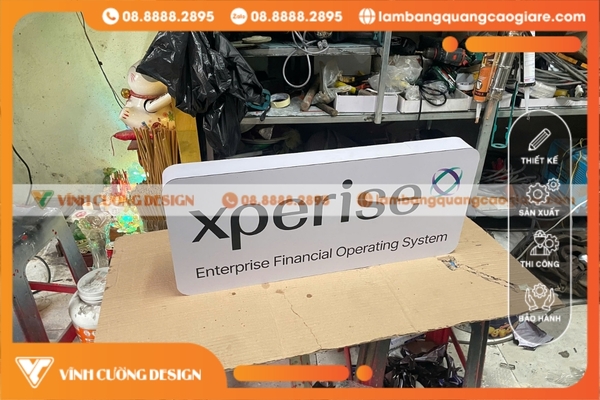 Làm bảng hiệu hộp đèn treo quảng cáo thu hút khách hàng 4 Bảng hiệu hộp đèn treo tường Alu âm bản