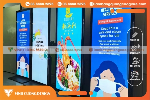 Biển hiệu hộp đèn đứng poster xuyên sáng (đa năng thay nội dung)