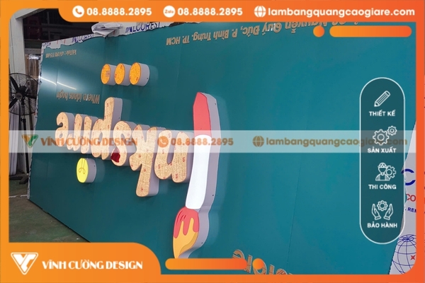 Làm Bảng Hiệu Alu Chữ Nổi Đèn Led Giá Rẻ Cho Nhà Sách InkSpire 5 gia bang hieu alu chu noi