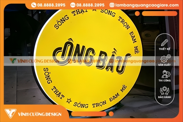 Báo giá bảng hiệu hộp đèn tròn mới nhất 2025 2 làm bảng hiệu hộp đèn mica