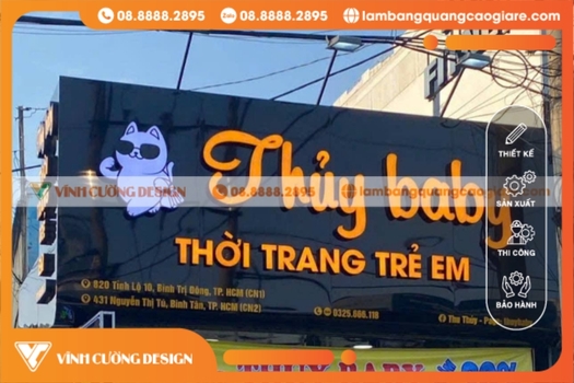 bảng hiệu alu gương sáng thời trang trẻ em