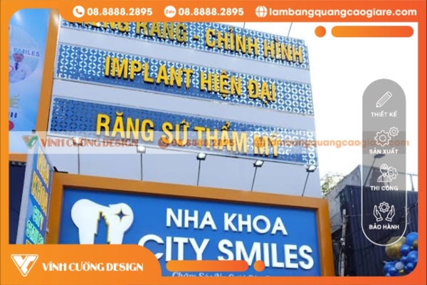 bảng hiệu nha khoa được làm bằng thanh lam tôn đục lỗ siêu bền, giá rẻ