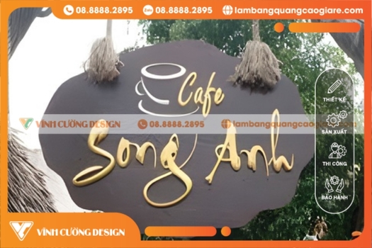 làm biển gỗ quán cafe ngoài trời