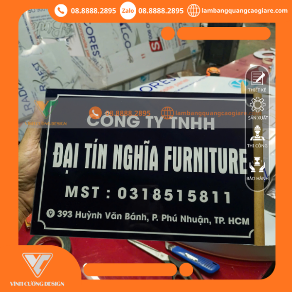 LÀM BẢNG TÊN CÔNG TY